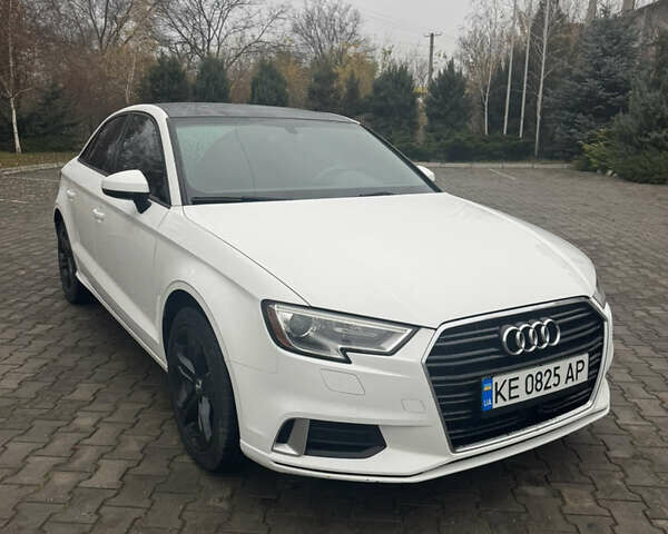 Белый Ауди А3, объемом двигателя 1.98 л и пробегом 97 тыс. км за 15500 $, фото 1 на Automoto.ua