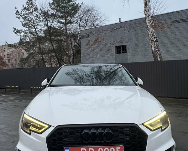 Белый Ауди А3, объемом двигателя 2 л и пробегом 168 тыс. км за 16800 $, фото 1 на Automoto.ua