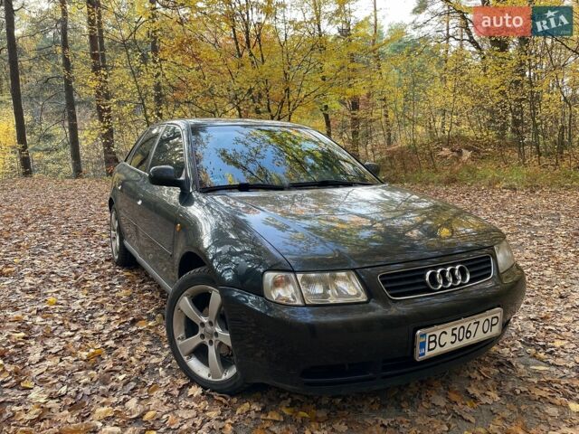 Чорний Ауді А3, об'ємом двигуна 1.6 л та пробігом 271 тис. км за 2700 $, фото 1 на Automoto.ua