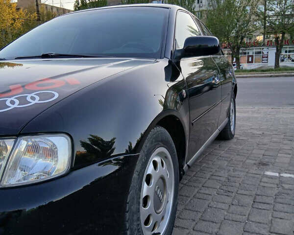Чорний Ауді А3, об'ємом двигуна 1.6 л та пробігом 180 тис. км за 3500 $, фото 1 на Automoto.ua