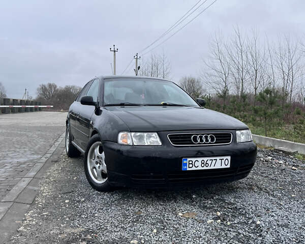 Черный Ауди А3, объемом двигателя 1.6 л и пробегом 311 тыс. км за 4000 $, фото 1 на Automoto.ua