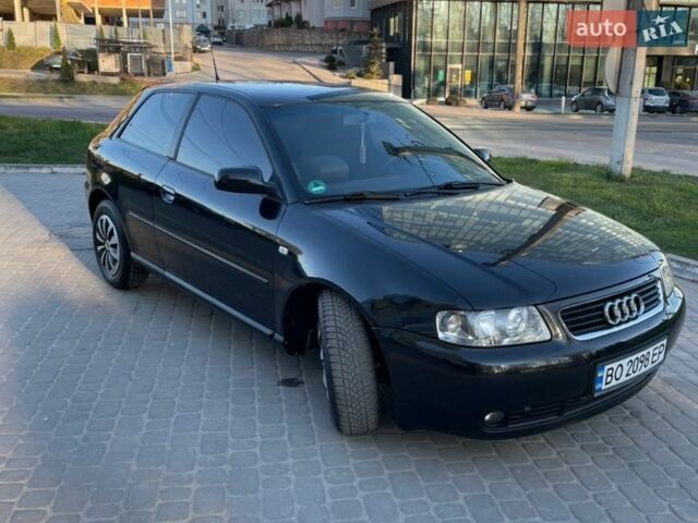 Черный Ауди А3, объемом двигателя 1.6 л и пробегом 200 тыс. км за 5000 $, фото 1 на Automoto.ua