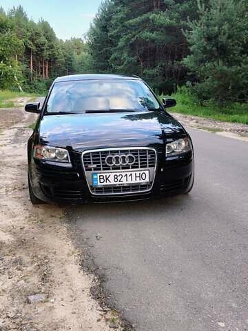 Черный Ауди А3, объемом двигателя 1.6 л и пробегом 237 тыс. км за 5800 $, фото 1 на Automoto.ua