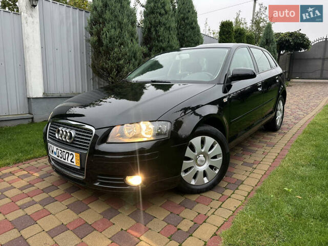 Черный Ауди А3, объемом двигателя 1.6 л и пробегом 225 тыс. км за 7800 $, фото 1 на Automoto.ua