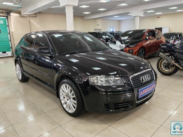 Черный Ауди А3, объемом двигателя 1.6 л и пробегом 250 тыс. км за 5500 $, фото 1 на Automoto.ua