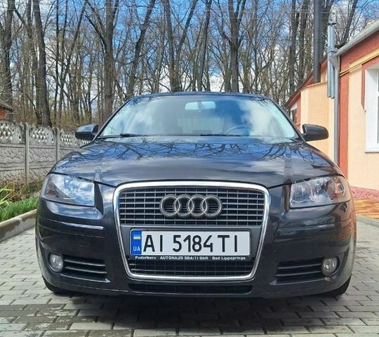 Черный Ауди А3, объемом двигателя 1.6 л и пробегом 236 тыс. км за 6500 $, фото 1 на Automoto.ua