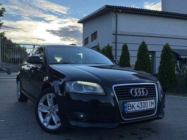 Черный Ауди А3, объемом двигателя 1.4 л и пробегом 205 тыс. км за 7950 $, фото 1 на Automoto.ua