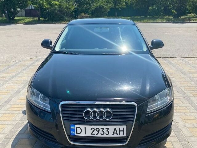 Черный Ауди А3, объемом двигателя 1.8 л и пробегом 307 тыс. км за 6500 $, фото 1 на Automoto.ua