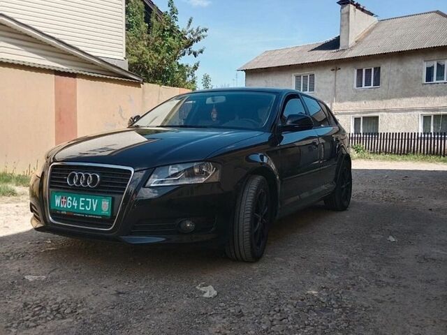 Черный Ауди А3, объемом двигателя 1.6 л и пробегом 256 тыс. км за 7950 $, фото 1 на Automoto.ua