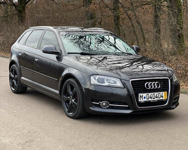 Черный Ауди А3, объемом двигателя 1.39 л и пробегом 190 тыс. км за 8200 $, фото 1 на Automoto.ua
