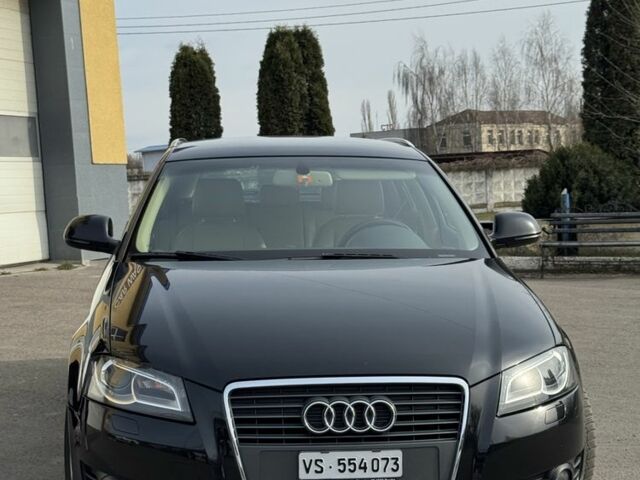 Черный Ауди А3, объемом двигателя 1.8 л и пробегом 226 тыс. км за 9000 $, фото 1 на Automoto.ua