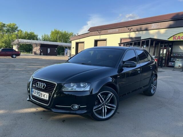 Чорний Ауді А3, об'ємом двигуна 2 л та пробігом 225 тис. км за 11054 $, фото 1 на Automoto.ua