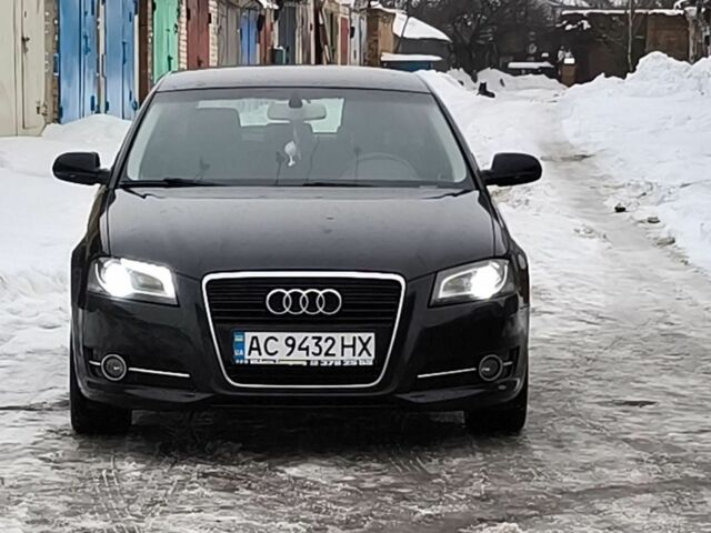 Черный Ауди А3, объемом двигателя 1.39 л и пробегом 273 тыс. км за 8500 $, фото 1 на Automoto.ua