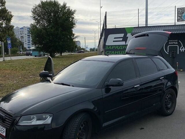 Чорний Ауді А3, об'ємом двигуна 1.39 л та пробігом 215 тис. км за 7800 $, фото 1 на Automoto.ua