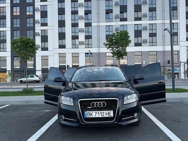 Черный Ауди А3, объемом двигателя 1.97 л и пробегом 320 тыс. км за 8100 $, фото 1 на Automoto.ua