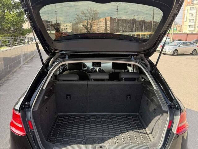 Черный Ауди А3, объемом двигателя 1.6 л и пробегом 0 тыс. км за 12500 $, фото 1 на Automoto.ua