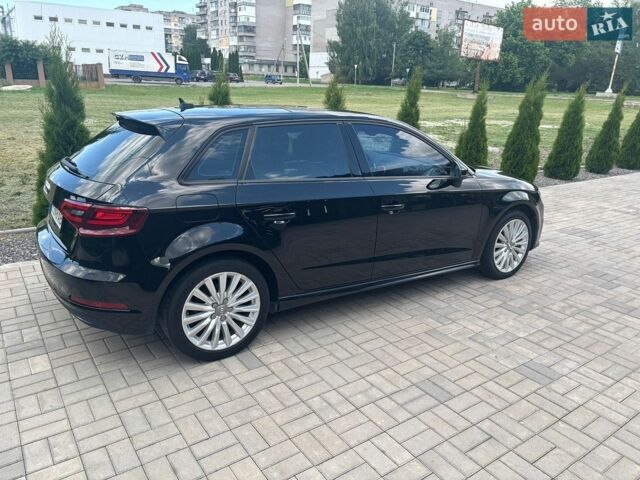 Черный Ауди А3, объемом двигателя 1.4 л и пробегом 153 тыс. км за 11500 $, фото 1 на Automoto.ua