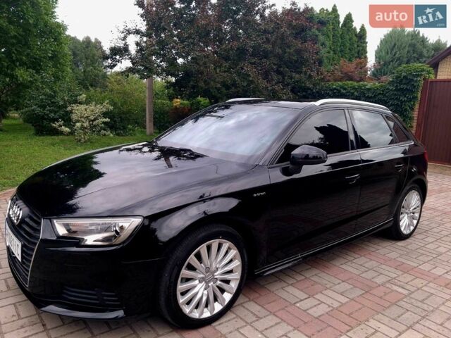 Черный Ауди А3, объемом двигателя 1.4 л и пробегом 90 тыс. км за 16500 $, фото 1 на Automoto.ua