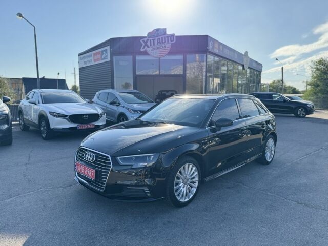 Черный Ауди А3, объемом двигателя 0 л и пробегом 200 тыс. км за 17000 $, фото 1 на Automoto.ua