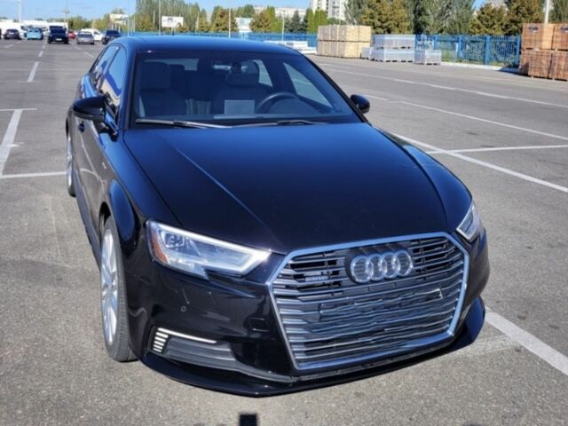 Черный Ауди А3, объемом двигателя 1.4 л и пробегом 129 тыс. км за 17850 $, фото 1 на Automoto.ua