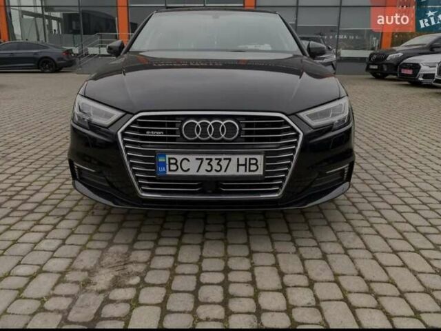 Черный Ауди А3, объемом двигателя 1.4 л и пробегом 107 тыс. км за 18000 $, фото 1 на Automoto.ua