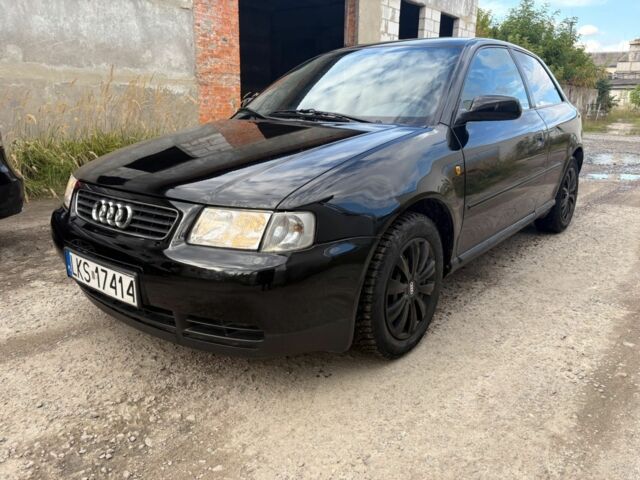 Черный Ауди А3, объемом двигателя 1.6 л и пробегом 3 тыс. км за 2300 $, фото 1 на Automoto.ua