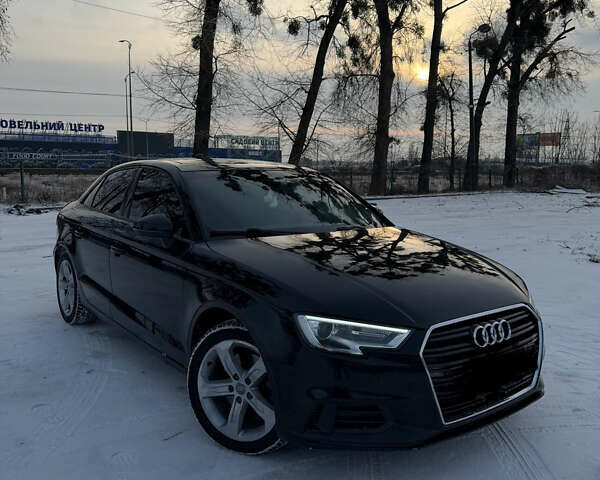 Черный Ауди А3, объемом двигателя 2 л и пробегом 140 тыс. км за 12600 $, фото 1 на Automoto.ua