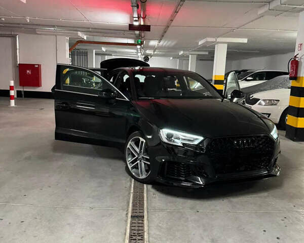 Черный Ауди А3, объемом двигателя 1.98 л и пробегом 100 тыс. км за 16000 $, фото 1 на Automoto.ua