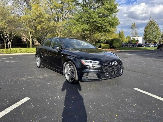 Черный Ауди А3, объемом двигателя 2 л и пробегом 37 тыс. км за 10500 $, фото 1 на Automoto.ua