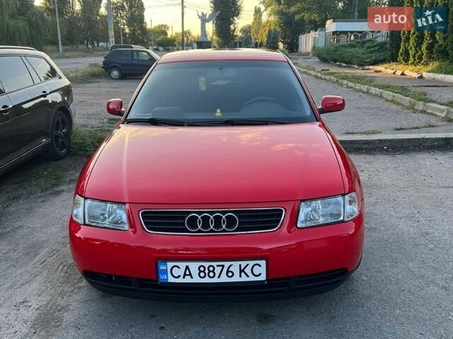 Красный Ауди А3, объемом двигателя 1.78 л и пробегом 370 тыс. км за 3600 $, фото 1 на Automoto.ua