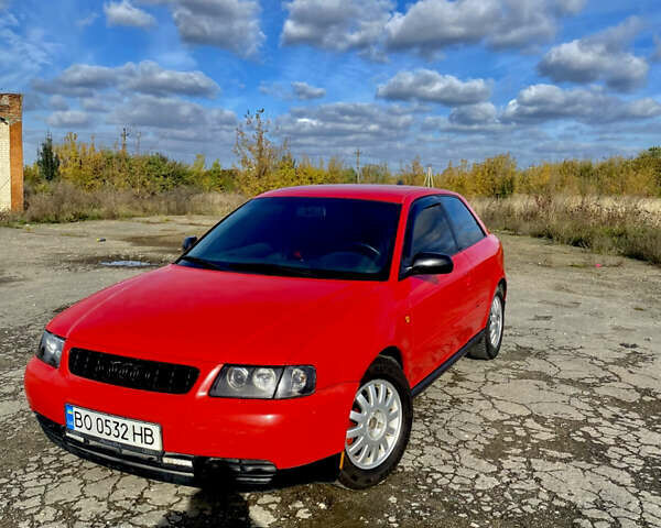 Красный Ауди А3, объемом двигателя 1.8 л и пробегом 300 тыс. км за 3650 $, фото 1 на Automoto.ua