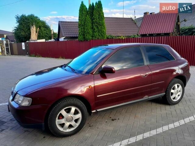 Красный Ауди А3, объемом двигателя 1.6 л и пробегом 317 тыс. км за 2600 $, фото 1 на Automoto.ua