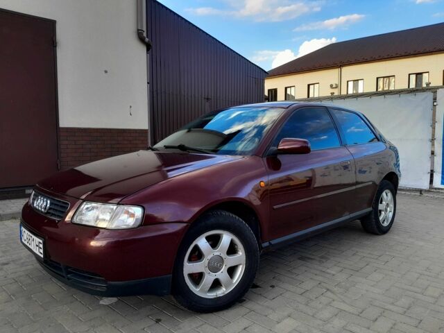 Красный Ауди А3, объемом двигателя 1.6 л и пробегом 317 тыс. км за 2600 $, фото 1 на Automoto.ua