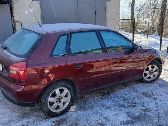 Червоний Ауді А3, об'ємом двигуна 1.6 л та пробігом 290 тис. км за 2999 $, фото 1 на Automoto.ua