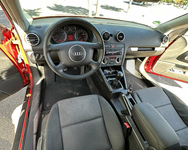 Ауди А3 2003 в Одессе на Automoto.ua Красный Ауди А3, объемом двигателя 1.6 л и пробегом 239 тыс. км за 5400 $, фото 1 на Automoto.ua