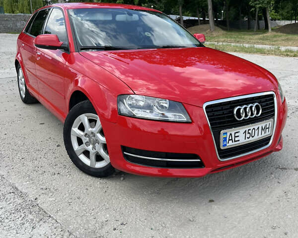 Красный Ауди А3, объемом двигателя 1.2 л и пробегом 155 тыс. км за 8300 $, фото 1 на Automoto.ua
