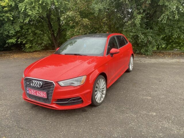 Красный Ауди А3, объемом двигателя 1.4 л и пробегом 244 тыс. км за 10000 $, фото 1 на Automoto.ua