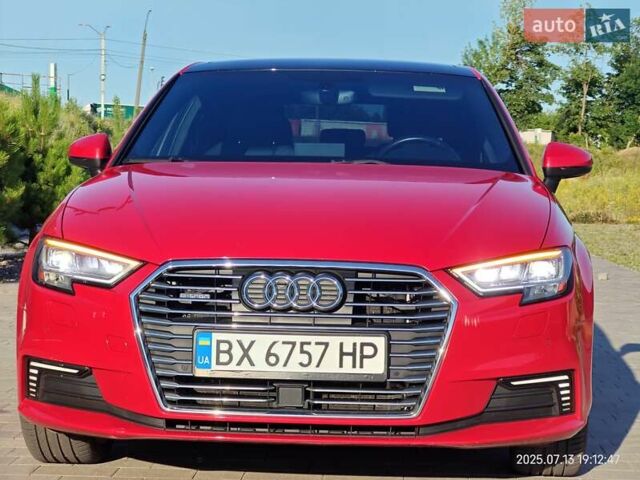 Красный Ауди А3, объемом двигателя 1.4 л и пробегом 53 тыс. км за 16500 $, фото 1 на Automoto.ua