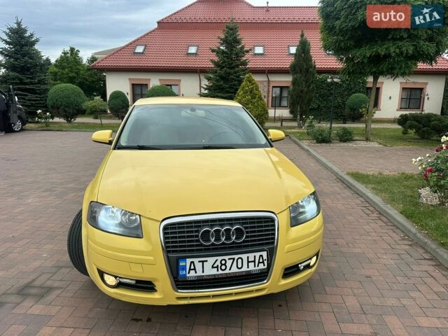 Желтый Ауди А3, объемом двигателя 1.6 л и пробегом 220 тыс. км за 5555 $, фото 1 на Automoto.ua
