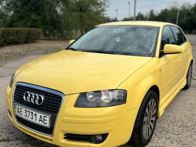 Желтый Ауди А3, объемом двигателя 1.6 л и пробегом 102 тыс. км за 8500 $, фото 1 на Automoto.ua