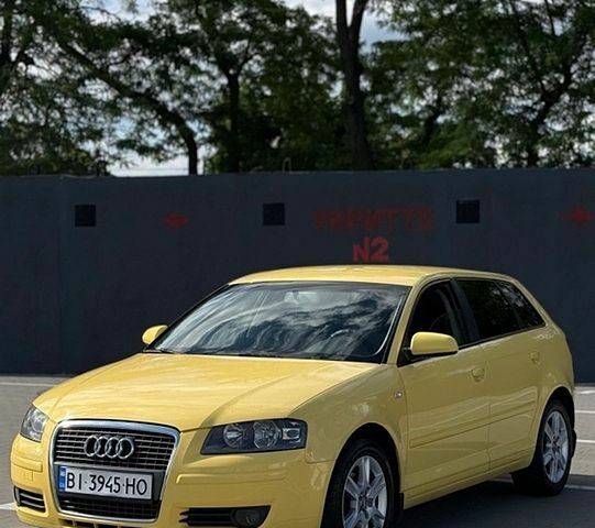 Жовтий Ауді А3, об'ємом двигуна 1.6 л та пробігом 178 тис. км за 6300 $, фото 1 на Automoto.ua