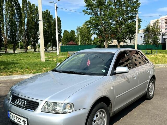 Серый Ауди А3, объемом двигателя 1.6 л и пробегом 220 тыс. км за 4300 $, фото 1 на Automoto.ua