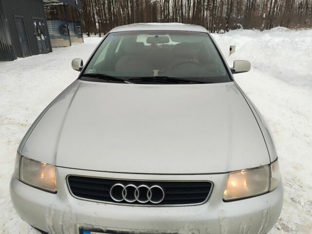 Серый Ауди А3, объемом двигателя 1.6 л и пробегом 200 тыс. км за 4000 $, фото 1 на Automoto.ua