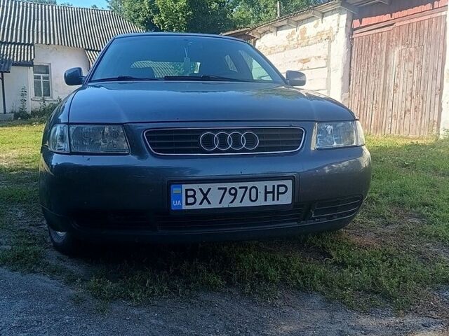 Серый Ауди А3, объемом двигателя 1.6 л и пробегом 170 тыс. км за 3500 $, фото 1 на Automoto.ua