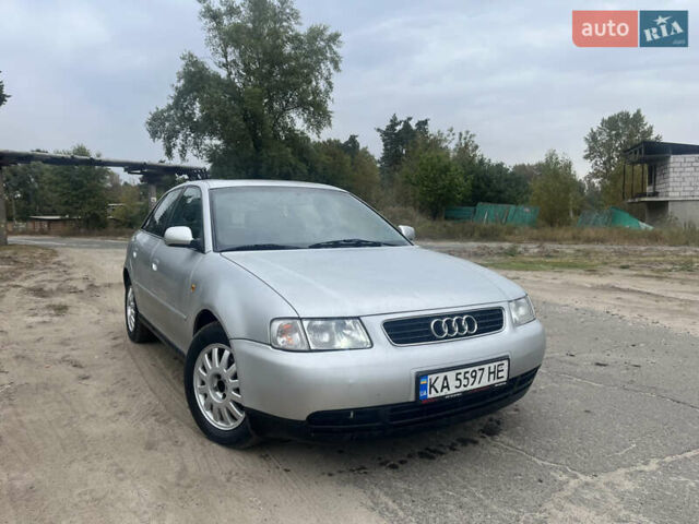 Ауди А3 2000 в Киеве на Automoto.ua Серый Ауди А3, объемом двигателя 1.6 л и пробегом 145 тыс. км за 3700 $, фото 1 на Automoto.ua