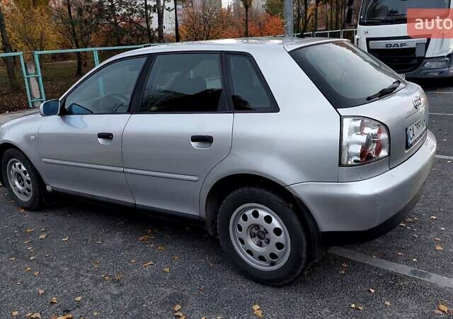 Ауди А3 2001 в Черкассах на Automoto.ua Серый Ауди А3, объемом двигателя 1.6 л и пробегом 310 тыс. км за 3450 $, фото 1 на Automoto.ua