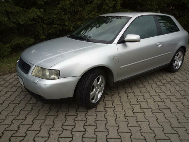 Сірий Ауді А3, об'ємом двигуна 1.6 л та пробігом 226 тис. км за 1000 $, фото 1 на Automoto.ua