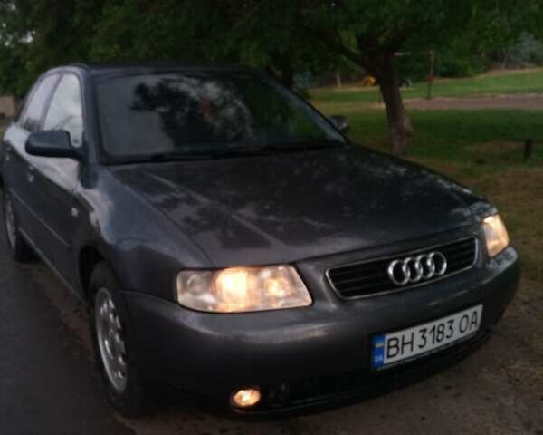 Серый Ауди А3, объемом двигателя 1.6 л и пробегом 200 тыс. км за 4000 $, фото 1 на Automoto.ua