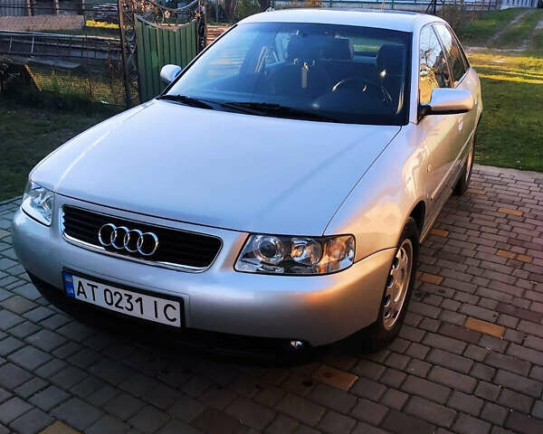 Серый Ауди А3, объемом двигателя 1.6 л и пробегом 222 тыс. км за 3800 $, фото 1 на Automoto.ua