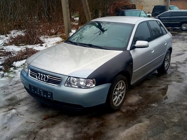 Серый Ауди А3, объемом двигателя 1.6 л и пробегом 220 тыс. км за 2700 $, фото 1 на Automoto.ua